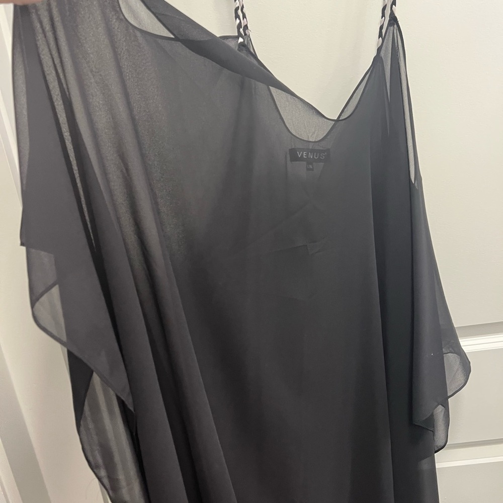 NWoT VENUS Black Asymmetrical Swim Cover up Size L/XL - Picture 4 of 5